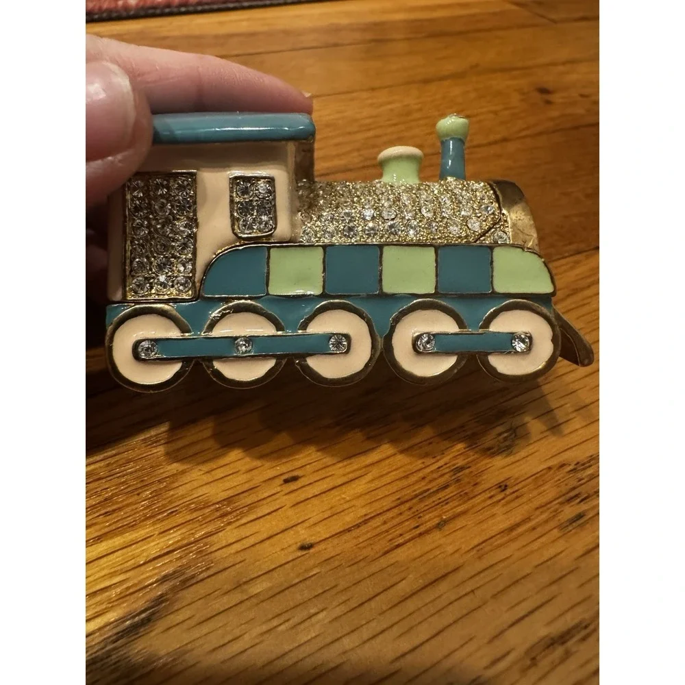 Royal Gem collection Enamel Train Trinket Box Rhinestones Bejeweled With‎ Box